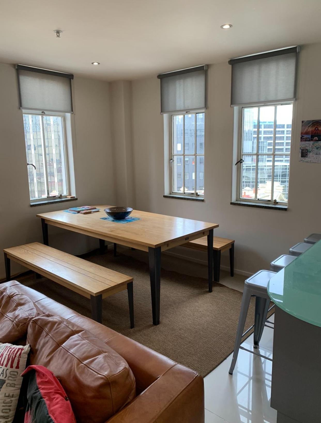 Outstanding Central Lambton Quay Apartment Уелингтън Екстериор снимка